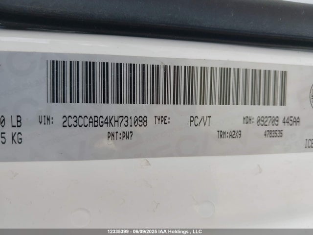 2C3CCABG4KH731098 Chrysler 300 S