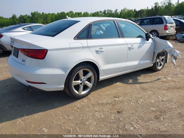 WAUB8GFFXJ1014938 Audi 2.0 tfsi