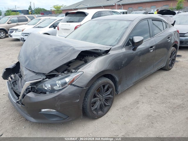 3MZBM1U73FM138922 Mazda pe