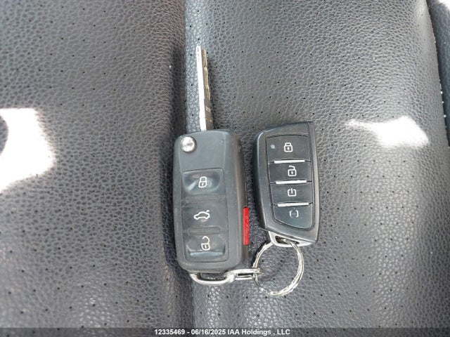 WVGBV3AX2EW558763 Volkswagen 2014
