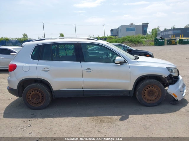 WVGBV3AX2EW558763 Volkswagen 2014