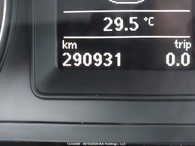 WVGBV3AX2EW558763 Volkswagen 2014