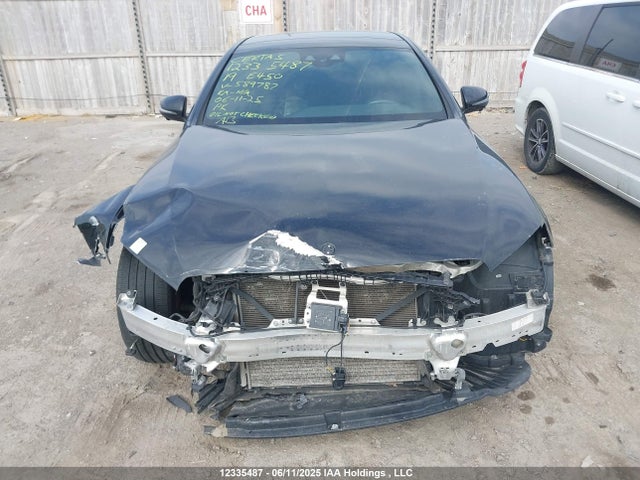 WDDZF6JB0KA589787 Mercedes-Benz m276