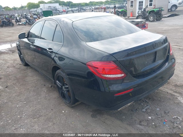 WDDZF6JB0KA589787 Mercedes-Benz m276