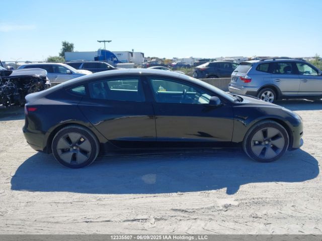 5YJ3E1EB0NF276556 Tesla MODEL 3