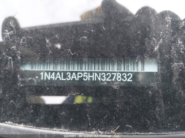 1N4AL3AP5HN327832 Nissan 2017