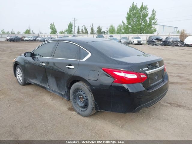 1N4AL3AP5HN327832 Nissan 2017