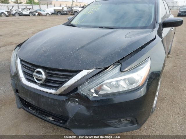 1N4AL3AP5HN327832 Nissan 2017