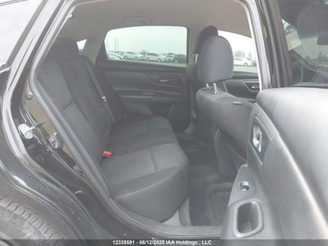 1N4AL3AP5HN327832 Nissan 2017