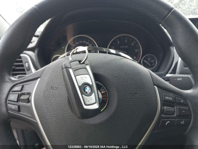WBA8F1C32HK826004 BMW 2017