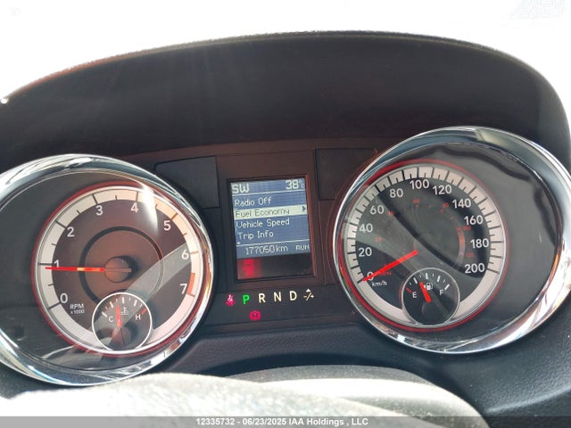 2C4RDGDG2HR879837 Dodge Grand Caravan