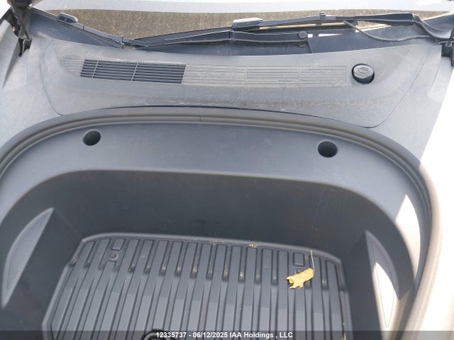 5YJ3E1EA3PF516323 Tesla MODEL 3