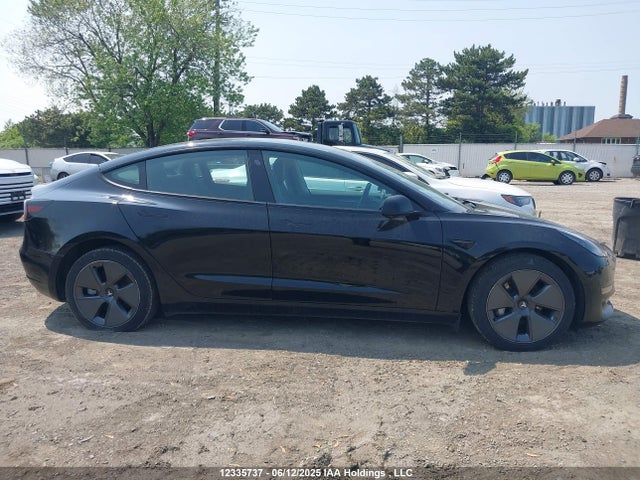 5YJ3E1EA3PF516323 Tesla MODEL 3