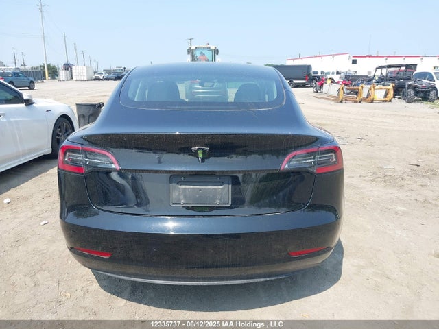 5YJ3E1EA3PF516323 Tesla MODEL 3