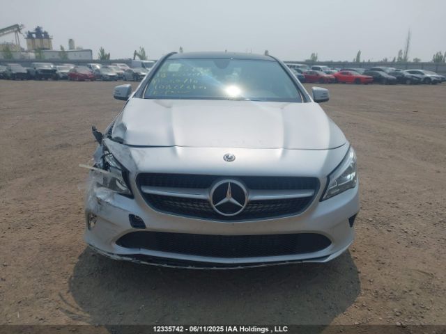 WDDSJ4GB4JN560750 Mercedes-Benz CLA-Class