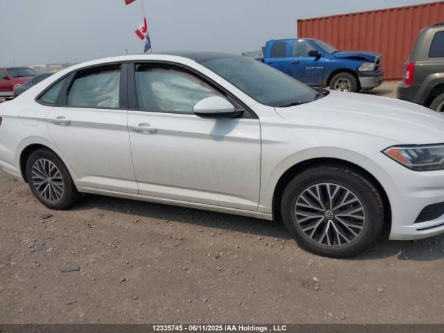 3VWE57BU1MM075371 Volkswagen tsi