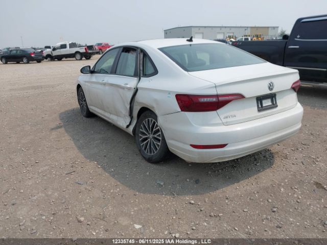 3VWE57BU1MM075371 Volkswagen tsi