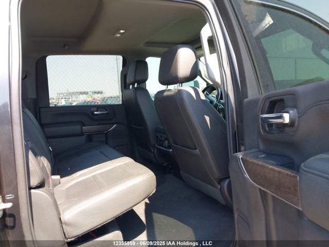 1GT49REYXLF114678 GMC l5p - di, duramax, gen 5 var. 1