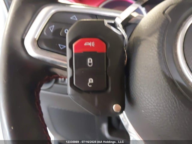 1C4HJXCNXMW792841 Jeep 2021
