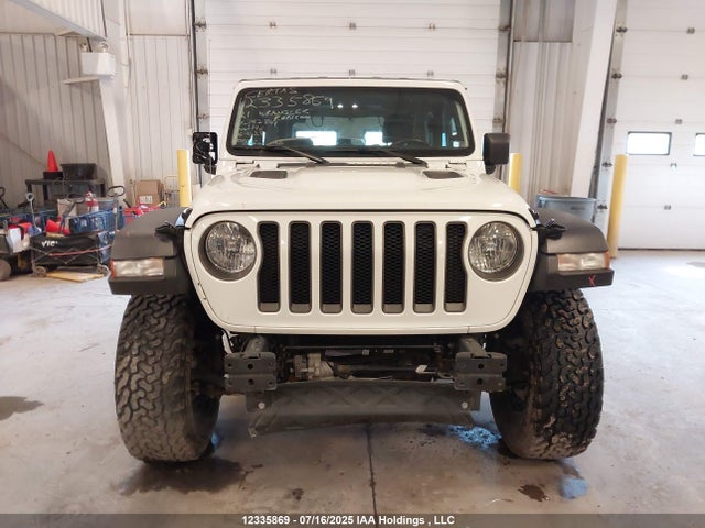 1C4HJXCNXMW792841 Jeep 2021