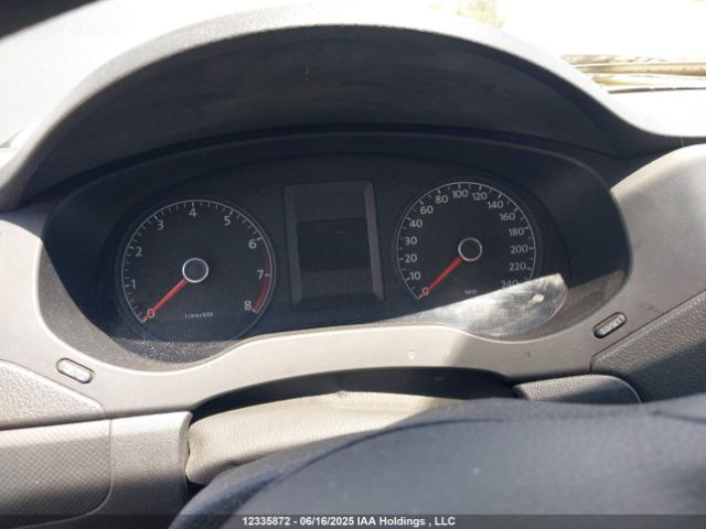 3VW2K7AJ1EM421715 Volkswagen 2014