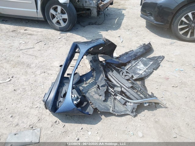 JM1BM1L78E1181006 Mazda pe