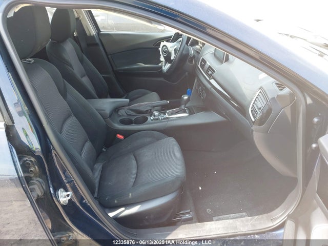 JM1BM1L78E1181006 Mazda pe
