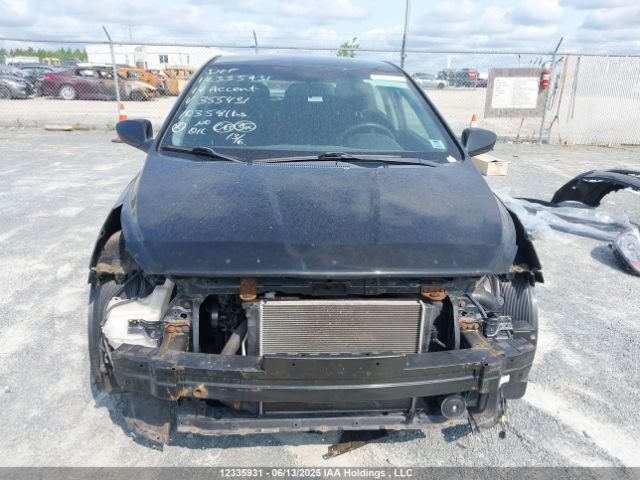 KMHCT5AE8HU355431 Hyundai ACCENT SE