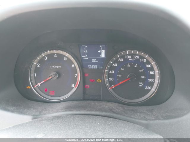 KMHCT5AE8HU355431 Hyundai ACCENT SE