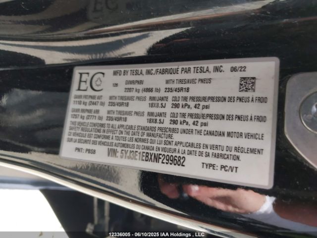 5YJ3E1EBXNF299682 Tesla MODEL 3