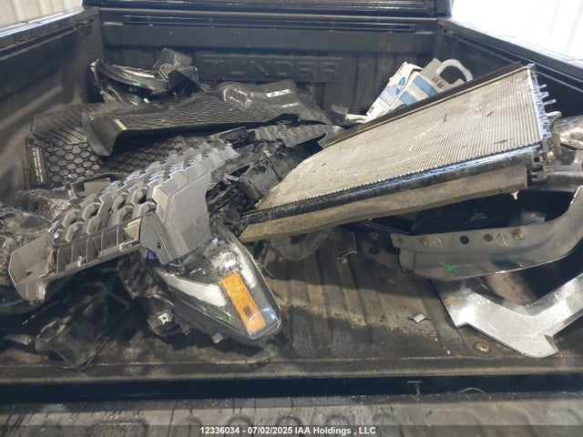 5TFDY5F11LX902773 Toyota 3ur-fe