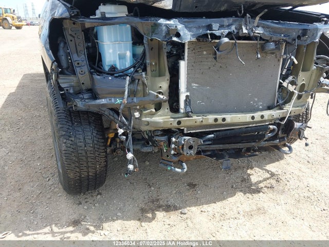 5TFDY5F11LX902773 Toyota 3ur-fe