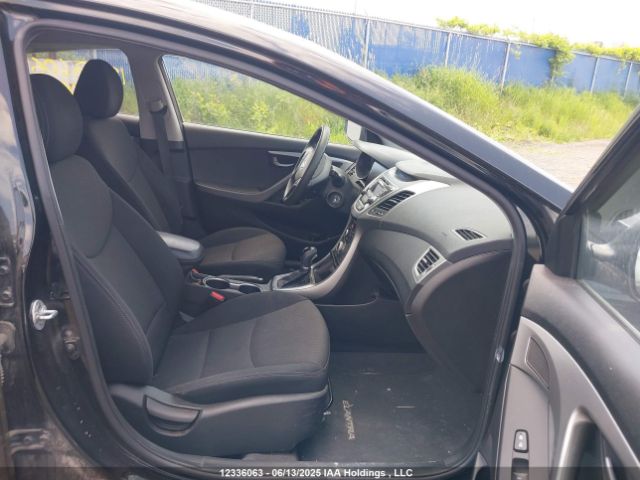 5NPDH4AE4GH798687 Hyundai ELANTRA GL