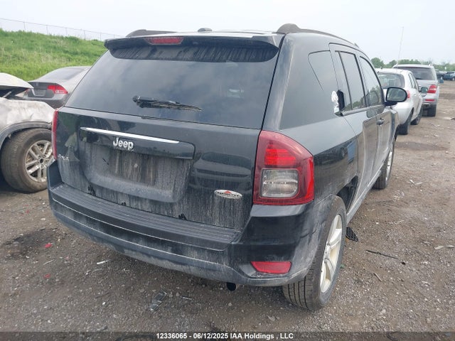 1C4NJDAB9ED815565 Jeep Compass