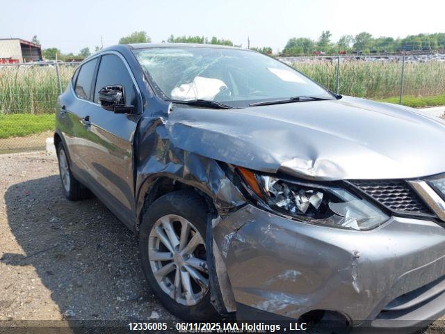 JN1BJ1CR2JW288434 Nissan ROGUE SPORT