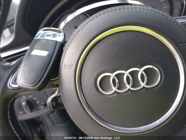 Audi S8 2014 WAUD2AFD2EN010421 Image 11