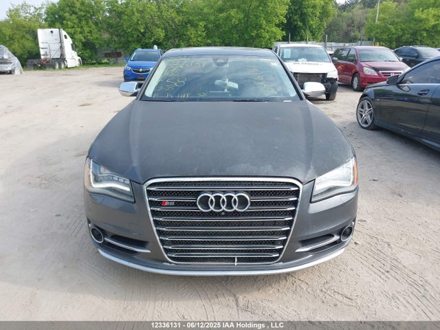Audi S8 2014 WAUD2AFD2EN010421 Image 13