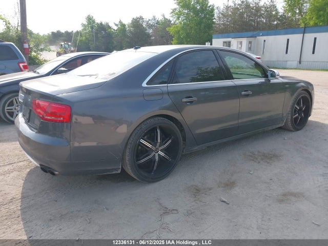 Audi S8 2014 WAUD2AFD2EN010421 Image 4