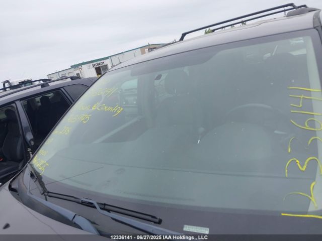 2C4RC1CG7FR705972 Chrysler Town and Country