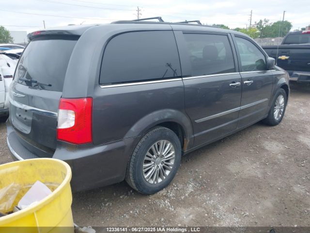 2C4RC1CG7FR705972 Chrysler Town and Country