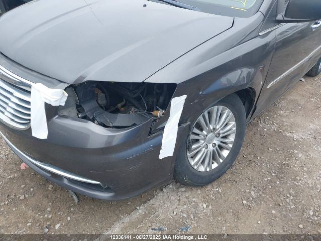 2C4RC1CG7FR705972 Chrysler Town and Country