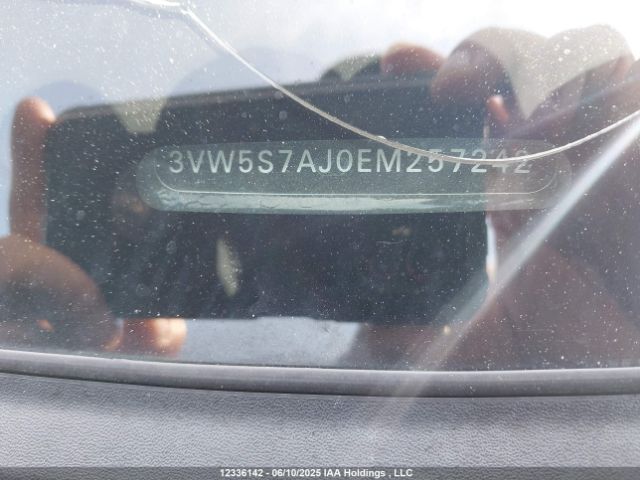 3VW5S7AJ0EM257242 Volkswagen 2014