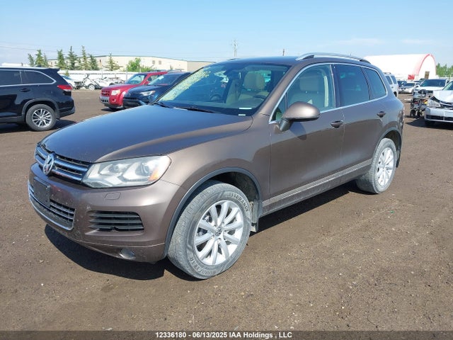 WVGEP9BP1ED006904 Volkswagen 2014
