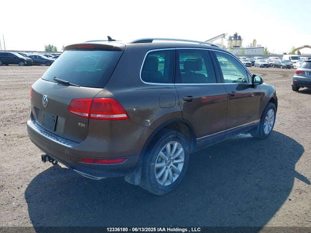 WVGEP9BP1ED006904 Volkswagen 2014