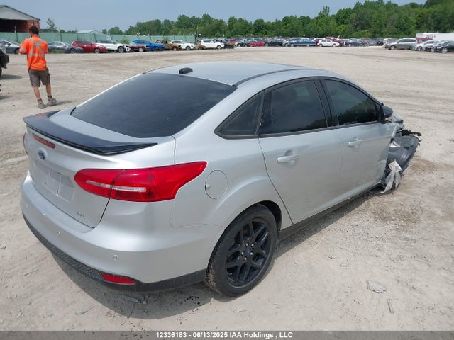 Ford 2.0l gdi 2018 1FADP3H27JL253875 Image 4