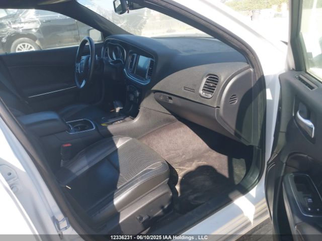 2C3CDXHG3HH623040 Dodge Charger Sxt