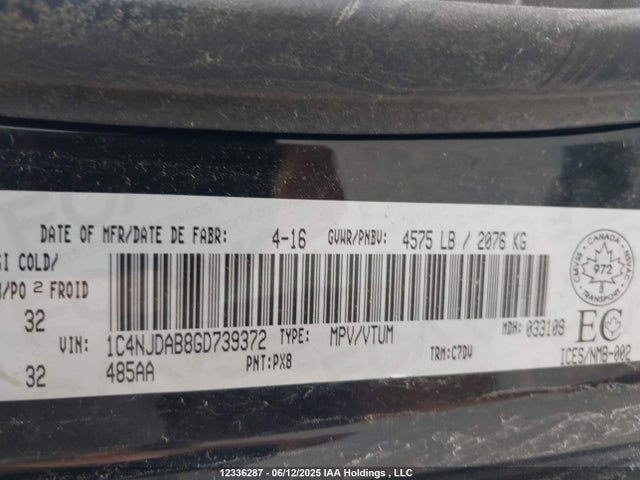1C4NJDAB8GD739372 Jeep Compass