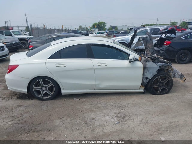 WDDSJ4GB5FN227593 Mercedes-Benz 2015