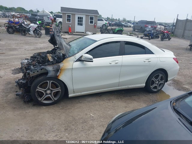 WDDSJ4GB5FN227593 Mercedes-Benz 2015