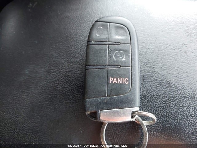 3C4PDCCG2ET261038 Dodge Journey